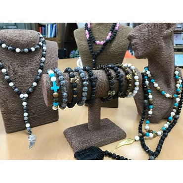 Bronze Skull / Blood Stone - Gemstone Bracelet