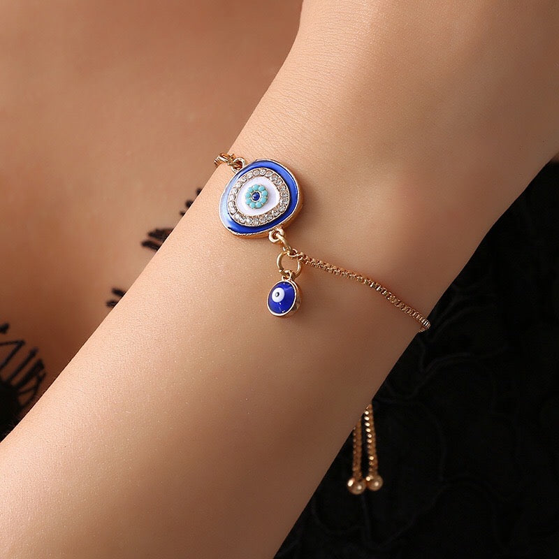Devil's eye bracelet collection