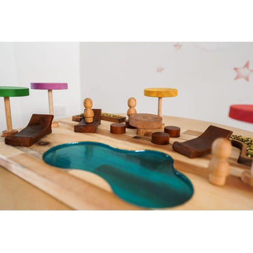 QToys Gnomes Resort Wooden Toy