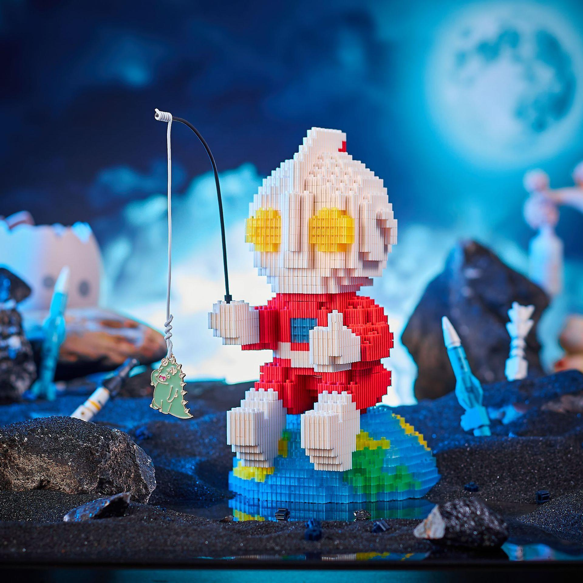 Mini Building Blocks Astronaut Ultraman Lego Toys for Children